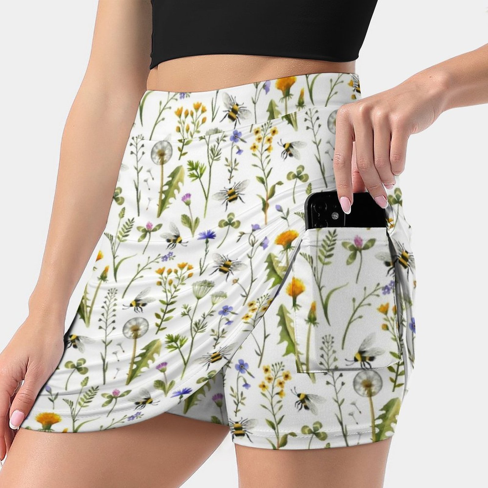ผึ้งและดอกไม้ป่าบนกระโปรงผู้หญ - Badminton Minion บทวิจารณ์และราคา